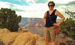 Science Fiction fan Tammy Schoch posing by the grand canyon